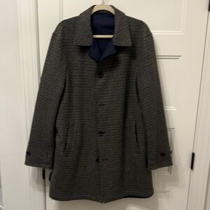 Gently Worn Sz 42R Brooks Brothers reversible Trench Coat